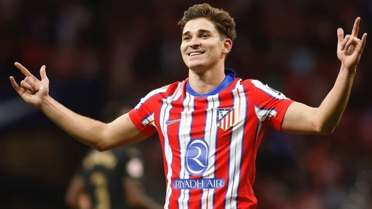 ألفاريز يُدرك التعادل 2-2 لأتلتيكو مدريد أمام ريال سوسيداد في نهائي كأس ملك إسبانيا